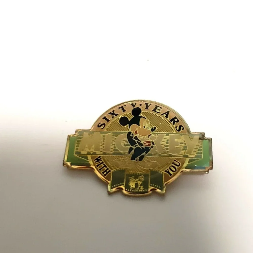 Disney pin 19615
